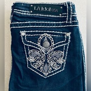 LA Idol USA Fleur de Lis crop Jeans 11